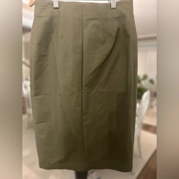 Veronica Beard Dallas Zip-Front Cargo Midi Skirt – Stone/Army Green, Size 4 - Picture 4 of 5